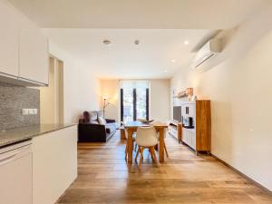Kuchyňa alebo kuchynka v ubytovaní Can Cintet 1- Apartamento en la plaza de Besalú