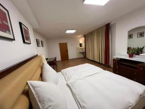 Galería fotográfica de Casa de Campo en Bad Orb 9 fotos más