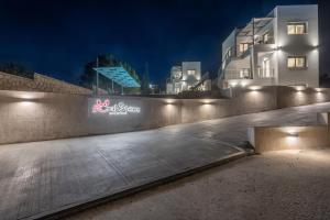 Gambar di galeri bagi Crabstone Brand New Complex with Pool di Khlóï