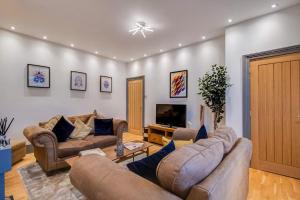 Μια τηλεόραση ή/και κέντρο ψυχαγωγίας στο 3-Bed Countryside Retreat, Family & Pets , Sleeps 5