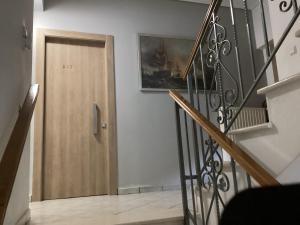 Kép Alexandros szállásáról Kaména Vúrlában a galériában