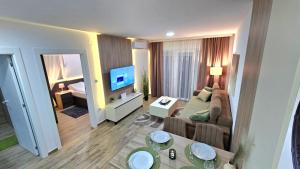 TV a/nebo společenská místnost v ubytování Silver Dream 2