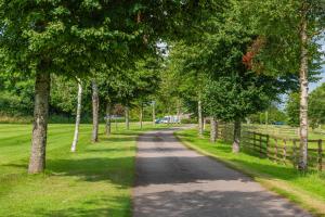 Afbeelding uit fotogalerij van Tredodridge Barn Retreat in Saint Nicholas