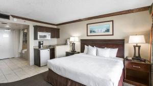 Kuchyň nebo kuchyňský kout v ubytování Beach Quarters Resort + 9 fotografií