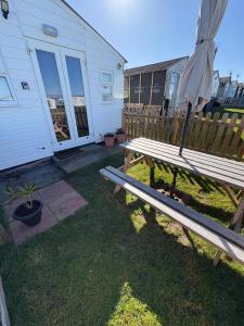 Gallery image of All Seasons Chalet Breaks in Leysdown-on-Sea