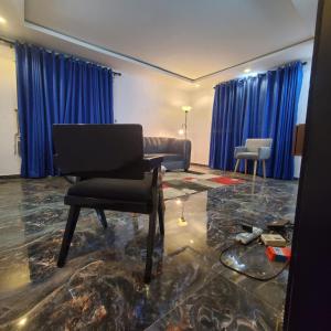 Μια τηλεόραση ή/και κέντρο ψυχαγωγίας στο WELTONS Apartment BABA YUSUF