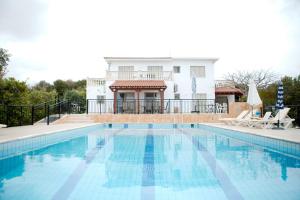 Gallery image of Villa Coral Sunset in Paphos