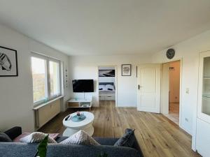 TV a/nebo společenská místnost v ubytování Panorama-Auszeit in Trierweiler