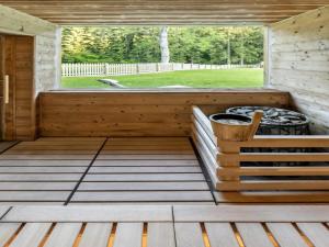 Fotografie z fotogalerie ubytování 6-bedroom villa in Moravia ve Velkých Karlovicích