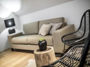 Fotografie z fotogalerie ubytování 6-bedroom villa in Moravia ve Velkých Karlovicích