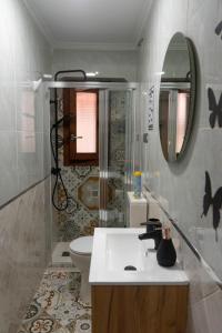 Ένα μπάνιο στο El Refugio de Doña Jimena +14 φωτογραφίες