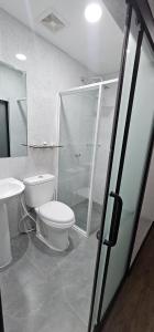 BZ Hostel Cebu的一间浴室