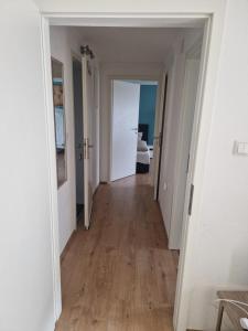 Fotografie z fotogalerie ubytování Ferienwohnung am Waldrand v destinaci Langgöns