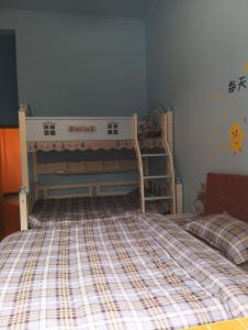 Park One B&B Zhangjiajie Forest Park Scenic Area Shop客房内的一张或多张床位