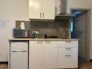 Chambre double à Niederkorn 주방 또는 간이 주방