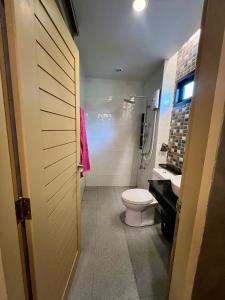 Koupelna v ubytování Bang Tao cozy studio