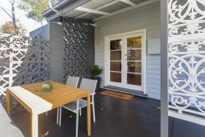 Fotografie z fotogalerie ubytování A Modern Coastal Stay in Dromana v destinaci Dromana