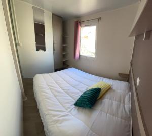 Imagen de la galería de Vias Mobil home 6-8 pers tout confort climatisé, en Vias