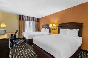 Postel nebo postele na pokoji v ubytování Comfort Inn & Suites Somerset - New Brunswick