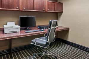 Fotografie z fotogalerie ubytování Comfort Inn & Suites Somerset - New Brunswick v destinaci Somerset