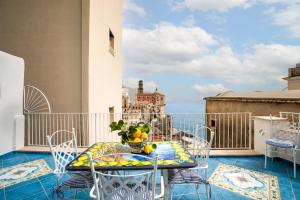 Galeriebild der Unterkunft SERHOUSE in Atrani