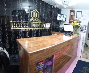 Vstupní hala nebo recepce v ubytování Hotel Punto 100