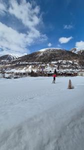 Quiet corner with charm in Obergesteln durante o inverno