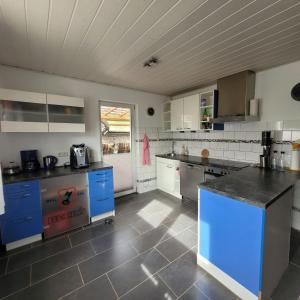 Kuchyň nebo kuchyňský kout v ubytování Ferienwohnung Härtel