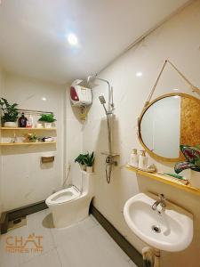 Koupelna v ubytování Hanoi Heritage Hideaway- Homestay CHẤT - Private Self-check-in
