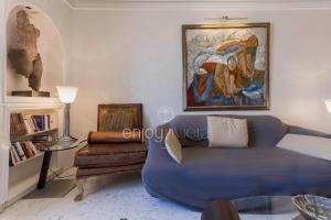 Posedenie v ubytovaní Palais Miramar Suite Art Modern - Derniere étages Vue Mer - 75m de confort - En Face des Plages -WIFI - Clim