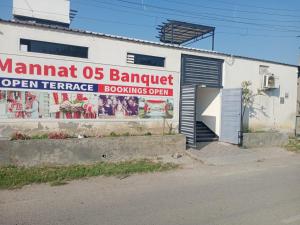 Certifikát, hodnocení, plakát nebo jiný dokument vystavený v ubytování Mannat 05