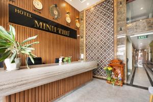 Ο χώρος του λόμπι ή της ρεσεψιόν στο Hotel Minh Thư 21