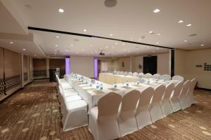 Konferenční prostory v ubytování Continent Al Waha Hotel Riyad + 37 fotografií