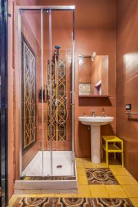 a bathroom with a shower and a sink at Le Stanze al Genio di Darlon in Palermo +111 photos
