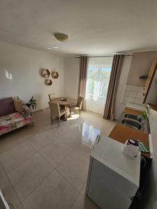Ruang duduk di Apartments Aurora