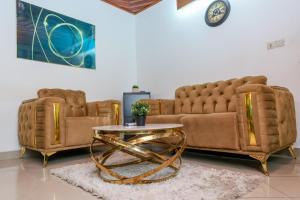 Istumisnurk majutusasutuses T-Square Residence Makepe