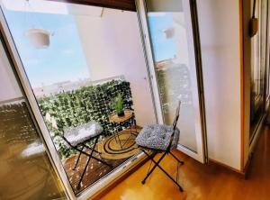 Ein Balkon oder eine Terrasse in der Unterkunft Beautiful Apartment, Close to Beach