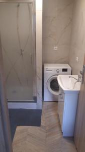 Koupelna v ubytování Domek wśród drzew - noclegi