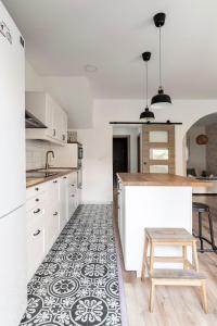 Dapur atau dapur kecil di Apartment with a large patio