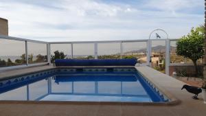 basen na dachu domu w obiekcie Villa Bella Vista w mieście San Juan de los Terreros