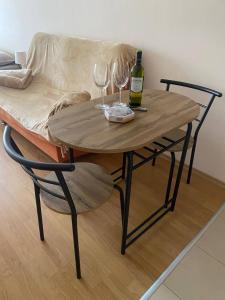 Χώρος καθιστικού στο SEA VIEW Apartment on the Sunny Beach