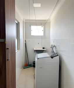 Kuchyň nebo kuchyňský kout v ubytování Residencial Castelo Branco