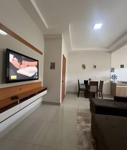 TV a/nebo společenská místnost v ubytování Residencial Castelo Branco