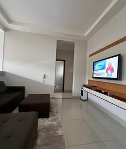 TV a/nebo společenská místnost v ubytování Residencial Castelo Branco