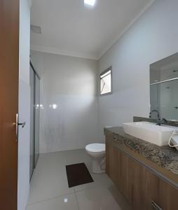 Koupelna v ubytování Residencial Castelo Branco