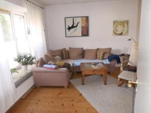 Χώρος καθιστικού στο Ferienhaus In Norden Mit Großem Garten