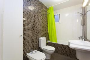 Et badeværelse på Céntrico apartamento + 23 billeder