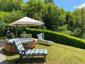 Vonkajšia záhrada v ubytovaní Cozy House in Castelnuovo di Garfagnana + Large Garden