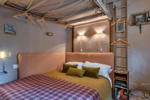Postel nebo postele na pokoji v ubytování Finest Retreats - Penn an Vownder
