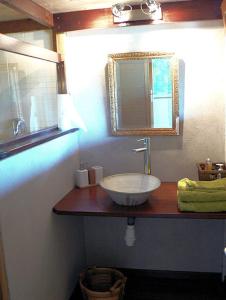 Koupelna v ubytování chambres d'hôtes le Sabel + 10 fotografií